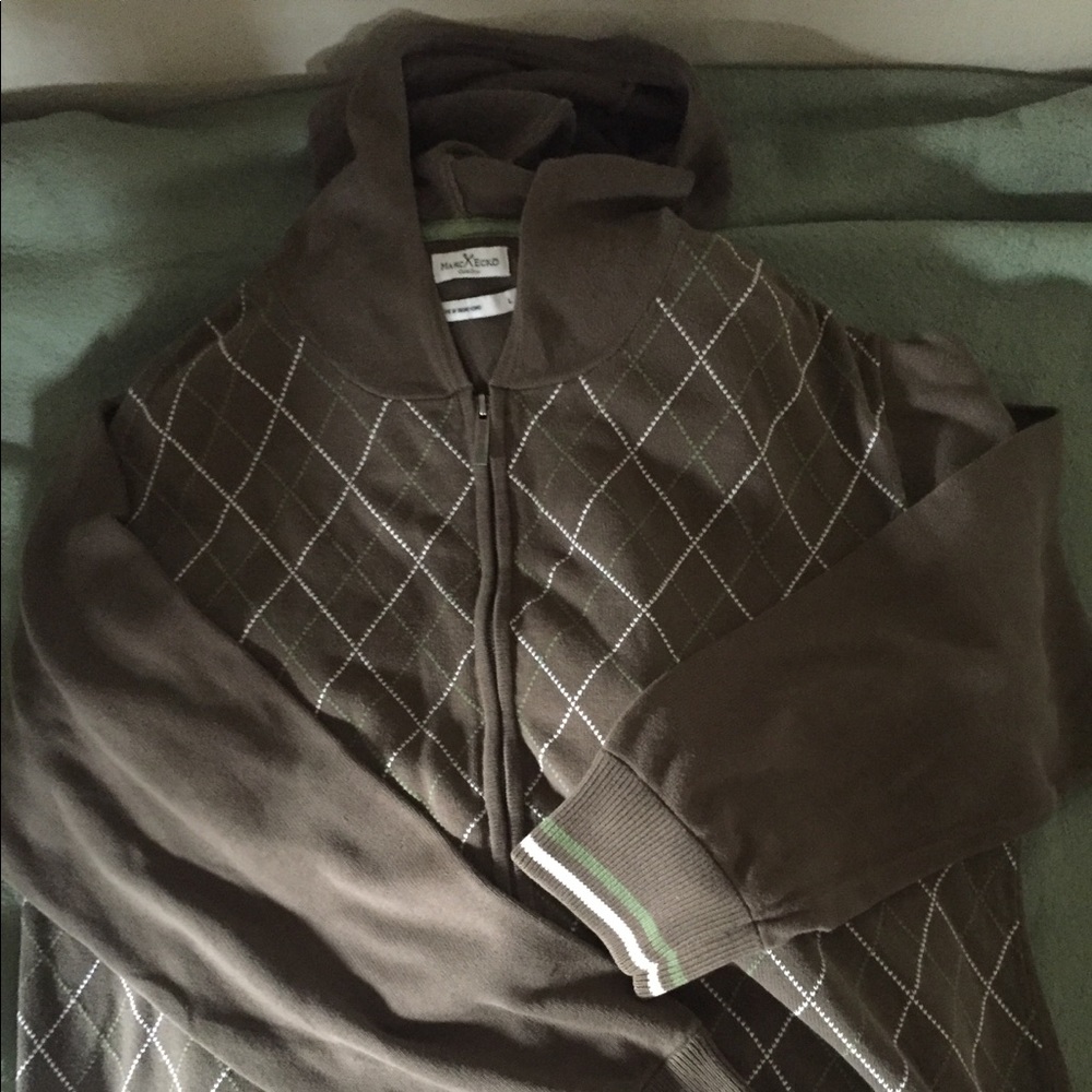 Sweater - Picture 2 of 5